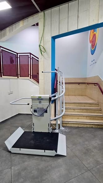 מעלון משופע משטח - דגם סטראטוס